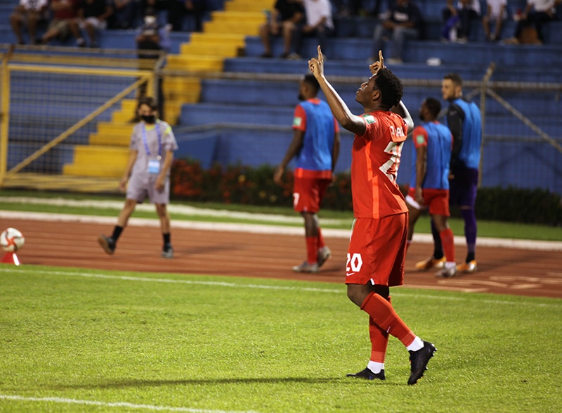 Jonathan David - Honduras 0 a 2 Canadá - Ruta a Qatar 2022